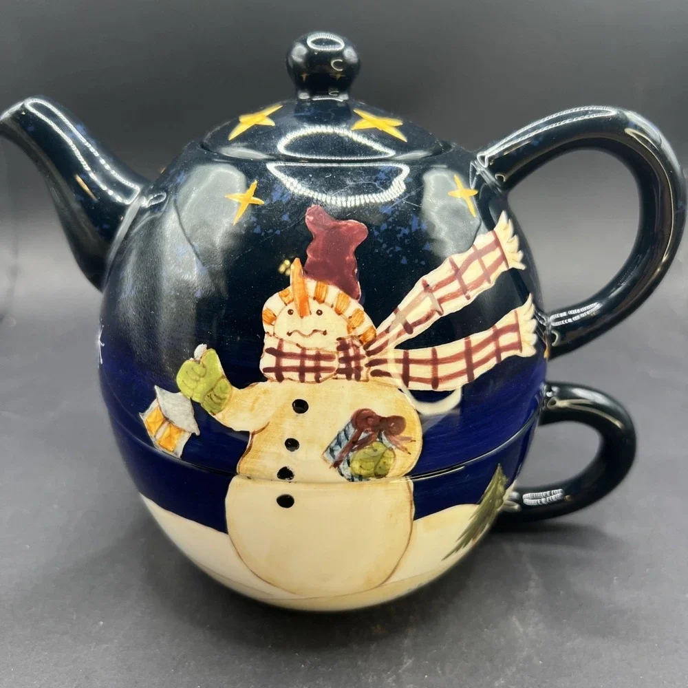 2003 Wongs Snowman Tea For One Ceramic Teapot Holiday Decor Snowman Adorable!